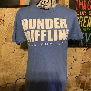 dunder mifflin t shirt size S